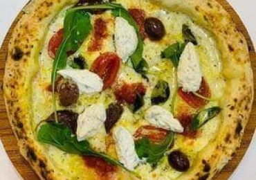 أيمن الحسيني